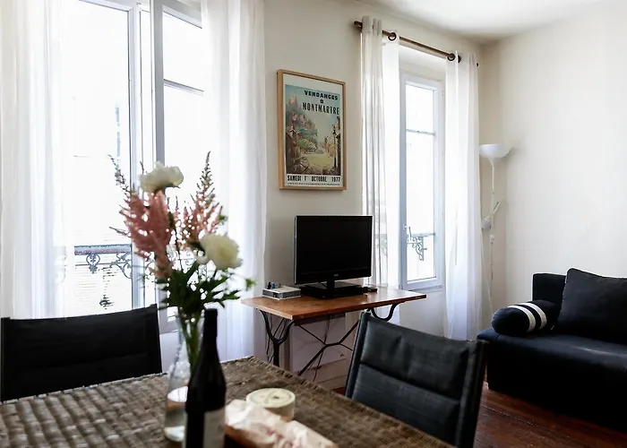 Montmartre Apartments Audran